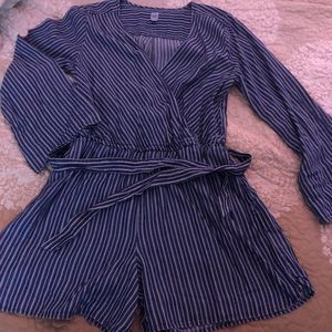 GAP romper blue white striped